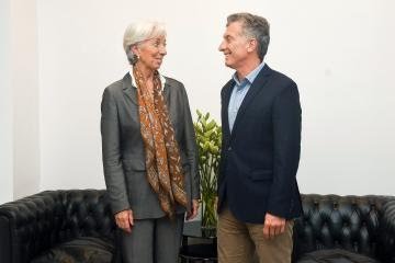 5c029d75175e3_19-07mlagarde