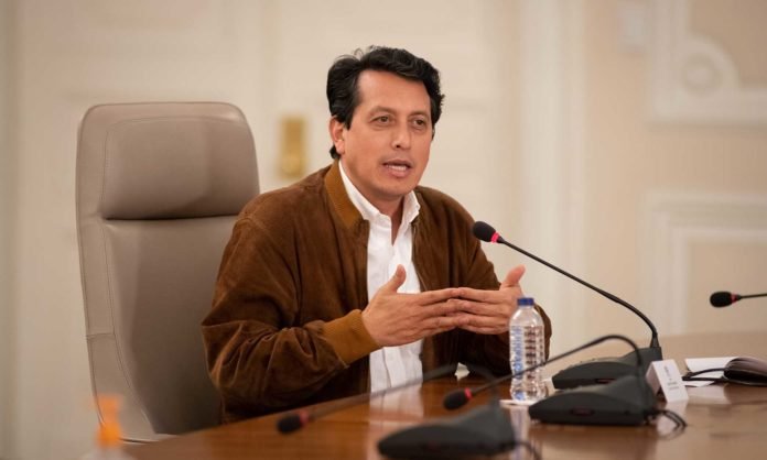 Carlos Alvarez epidemiologo foto presidencia de la republica