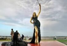 Develan imponente escultura de Sofía Vergara el día de su cumpleaños en Barranquilla
