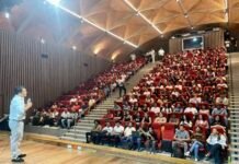 Con más de 2.000 estudiantes, la Fábrica de Cultura enciende sus motores creativos