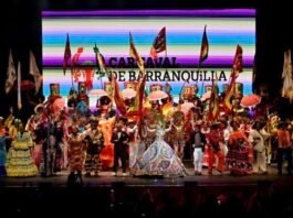 La identidad, la alegría y la diáspora del Carnaval de Barranquilla se vivieron por primera vez en el Teatro Julio Mario Santo Domingo de Bogotá